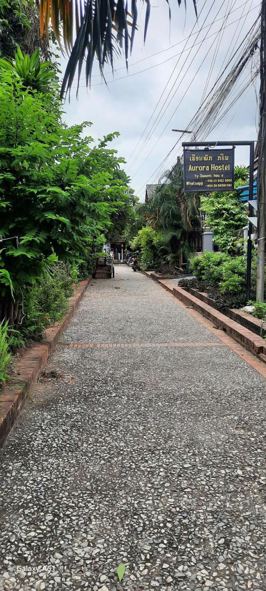 Aurora Backpackers Hostel Luang Prabang Dış mekan fotoğraf