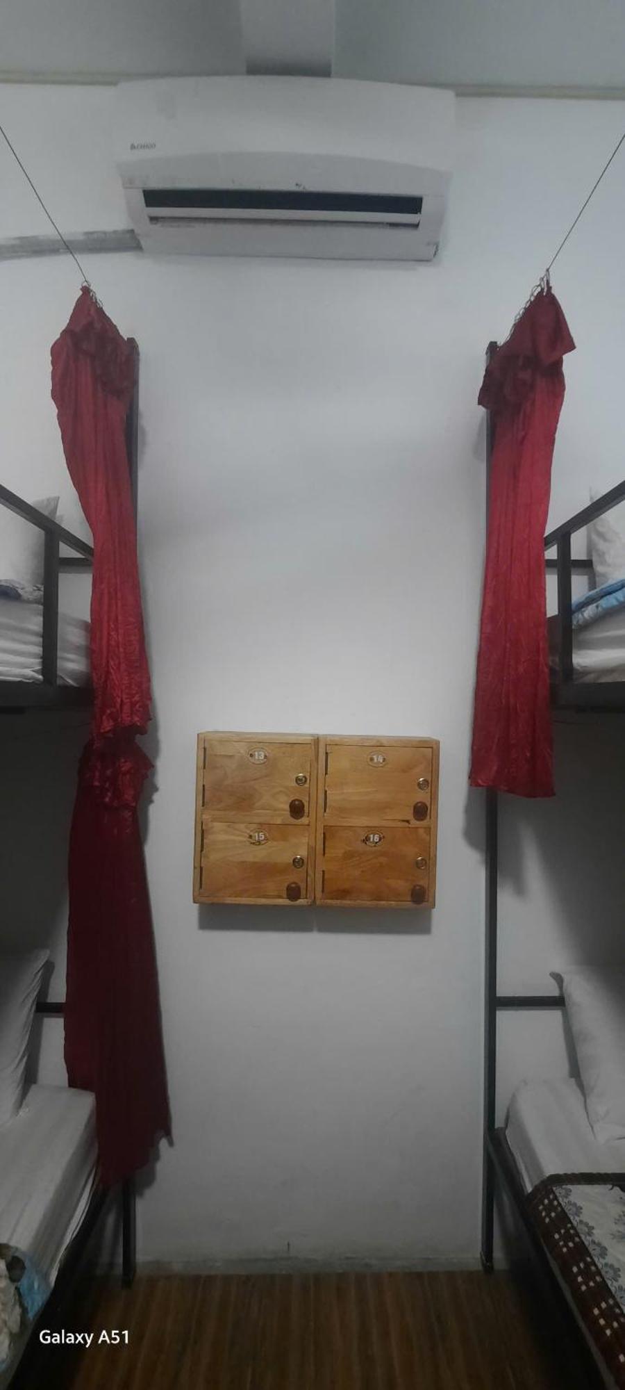 Aurora Backpackers Hostel Luang Prabang Dış mekan fotoğraf