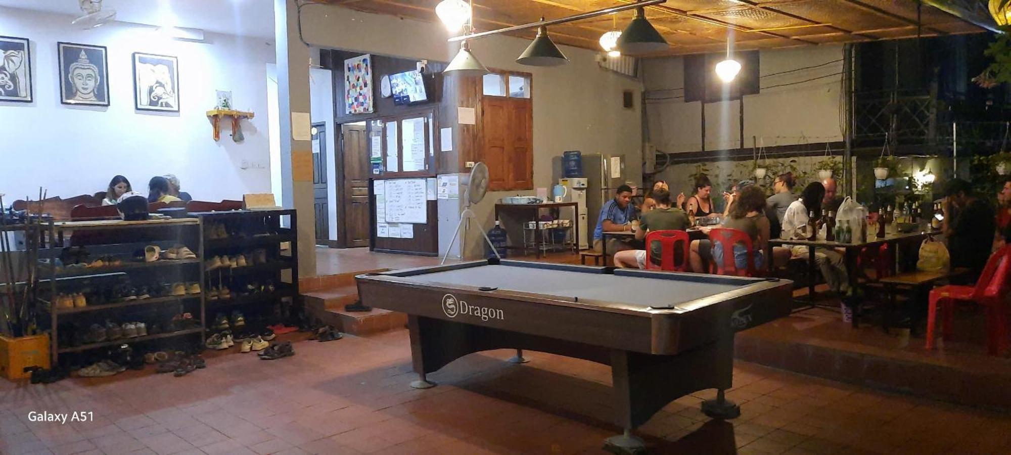 Aurora Backpackers Hostel Luang Prabang Dış mekan fotoğraf