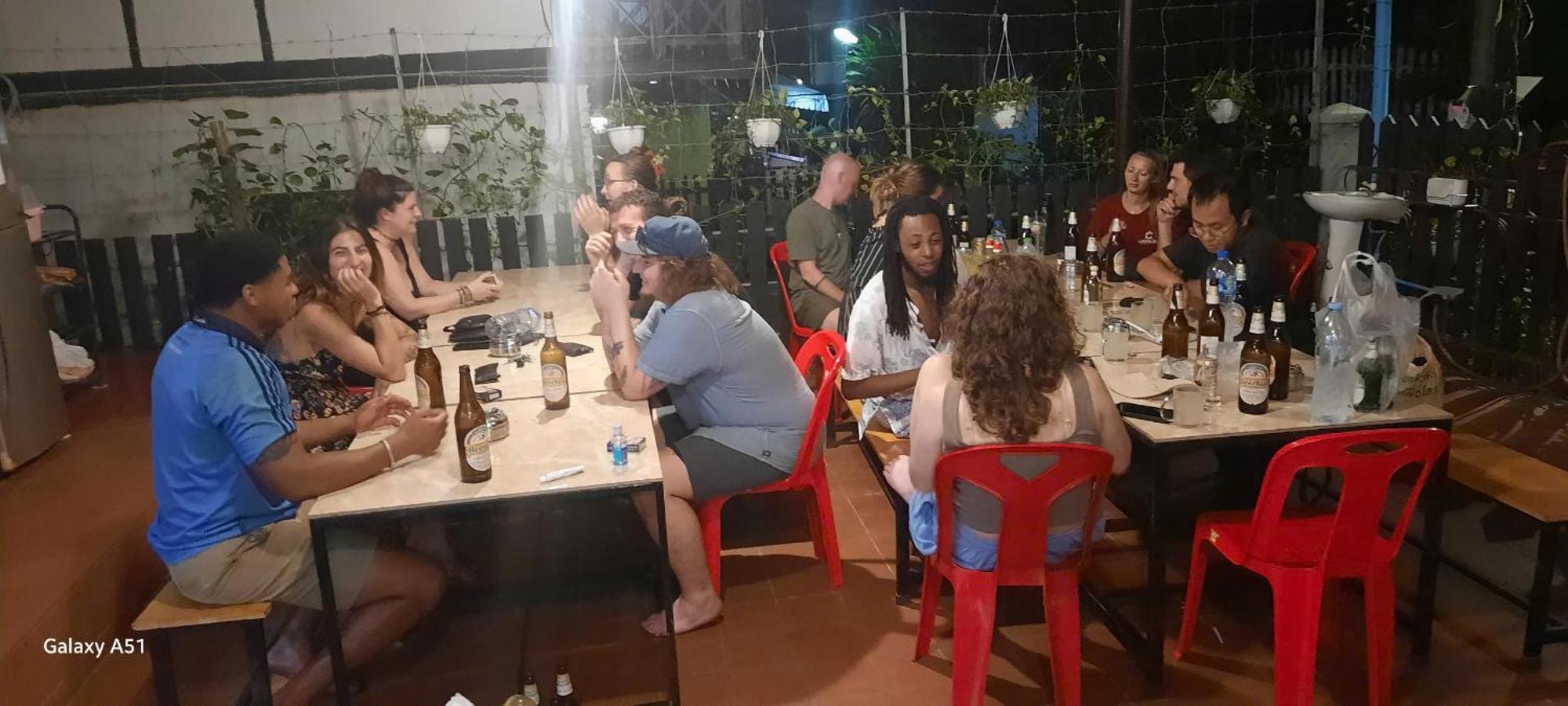 Aurora Backpackers Hostel Luang Prabang Dış mekan fotoğraf